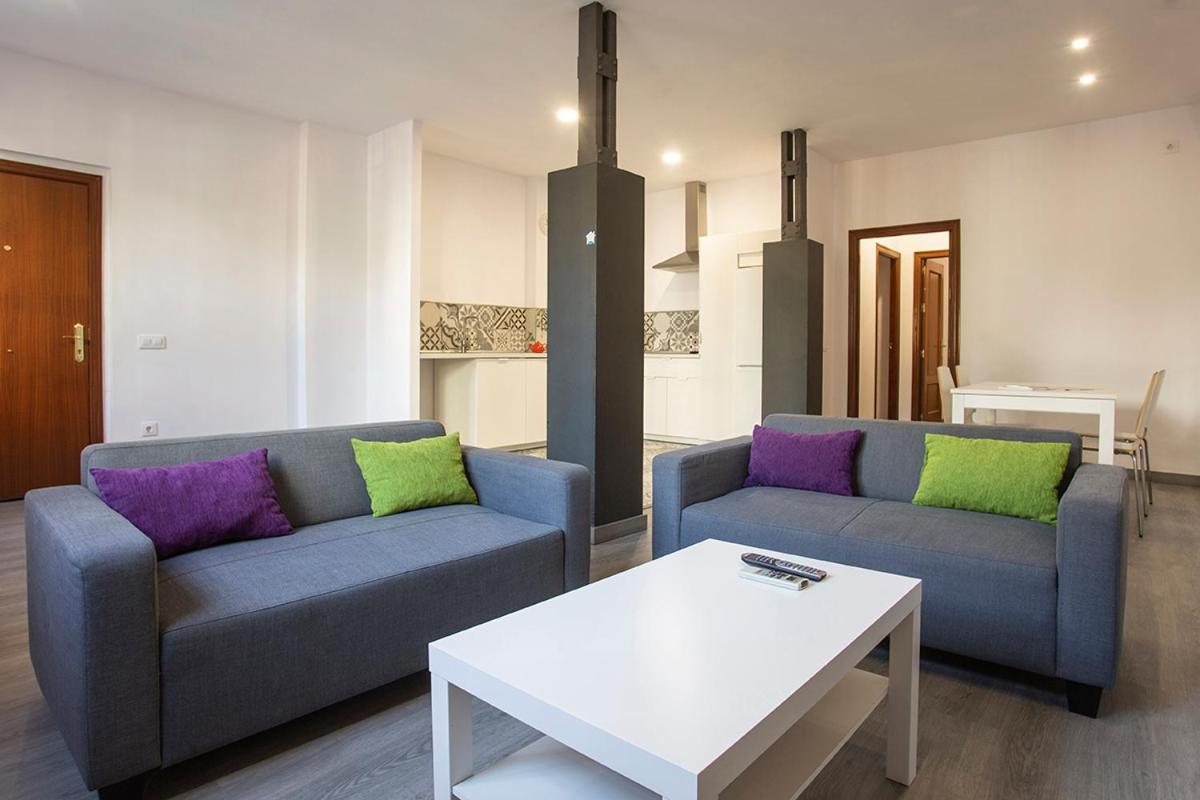 Pelicano Urban Apartment Seville Ngoại thất bức ảnh