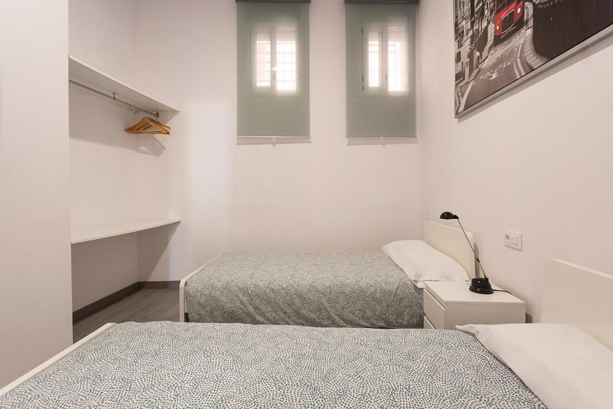 Pelicano Urban Apartment Seville Ngoại thất bức ảnh