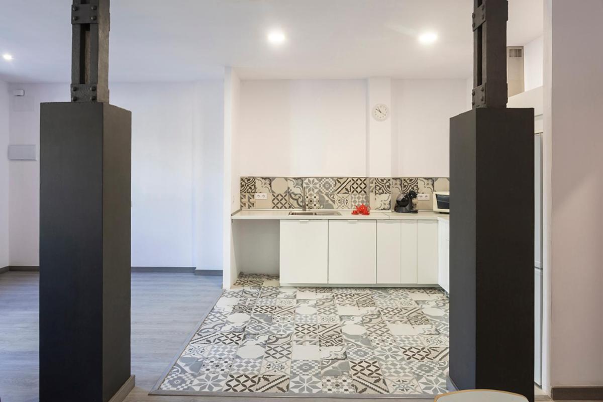 Pelicano Urban Apartment Seville Ngoại thất bức ảnh