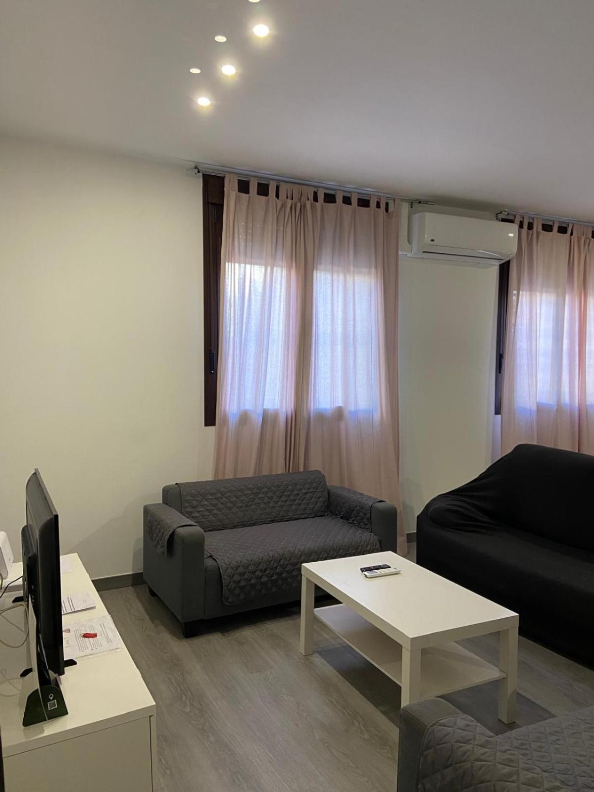 Pelicano Urban Apartment Seville Ngoại thất bức ảnh