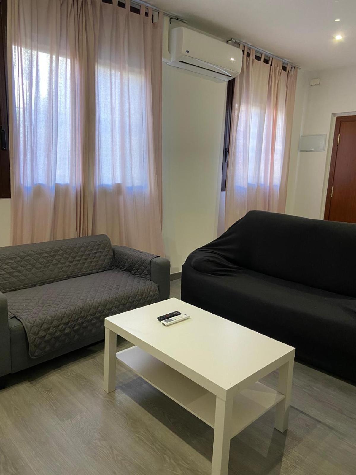 Pelicano Urban Apartment Seville Ngoại thất bức ảnh